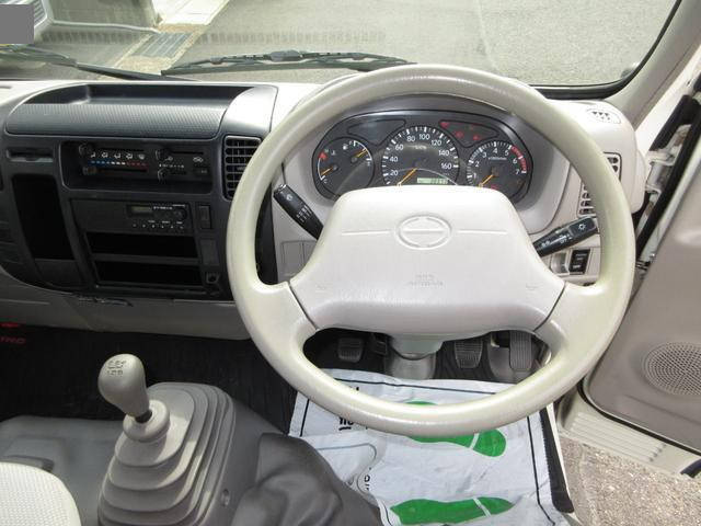 日野デュトロアルミバン小型（2t・3t）[写真20]