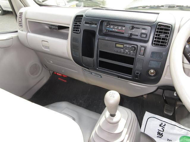 日野デュトロアルミバン小型（2t・3t）[写真21]