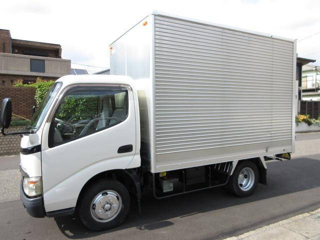 日野デュトロアルミバン小型（2t・3t）[写真03]