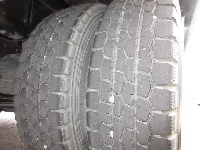 日野デュトロアルミバン小型（2t・3t）[写真34]