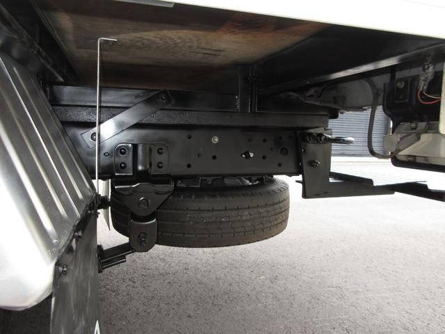 日野デュトロアルミバン小型（2t・3t）[写真35]