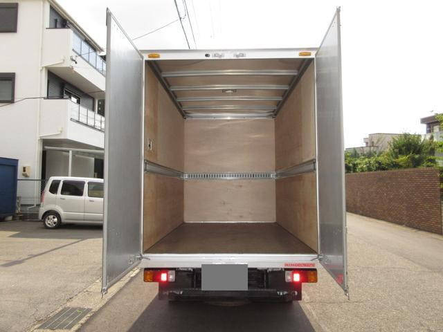 日野デュトロアルミバン小型（2t・3t）[写真09]