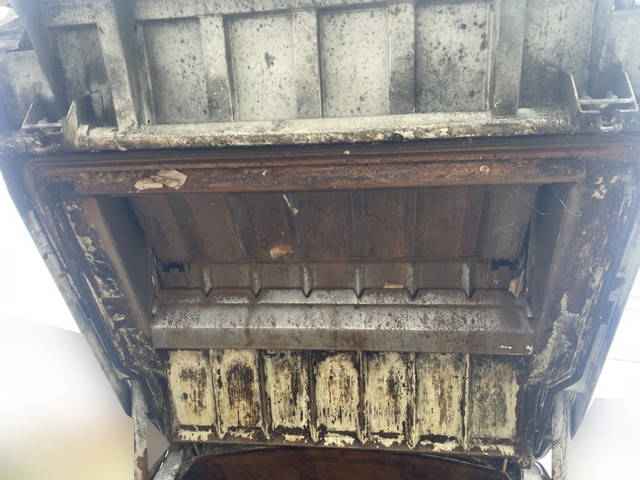 いすゞフォワードパッカー車（塵芥車）増トン（6t・8t）[写真11]