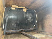 いすゞフォワードパッカー車（塵芥車）増トン（6t・8t）[写真14]