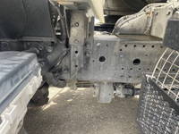 いすゞフォワードパッカー車（塵芥車）増トン（6t・8t）[写真22]