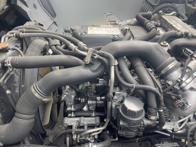 いすゞフォワードパッカー車（塵芥車）増トン（6t・8t）[写真26]