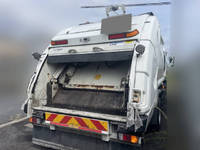 いすゞフォワードパッカー車（塵芥車）増トン（6t・8t）[写真02]