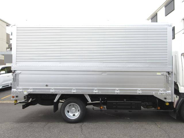 トヨタトヨエースアルミウイング小型（2t・3t）[写真16]