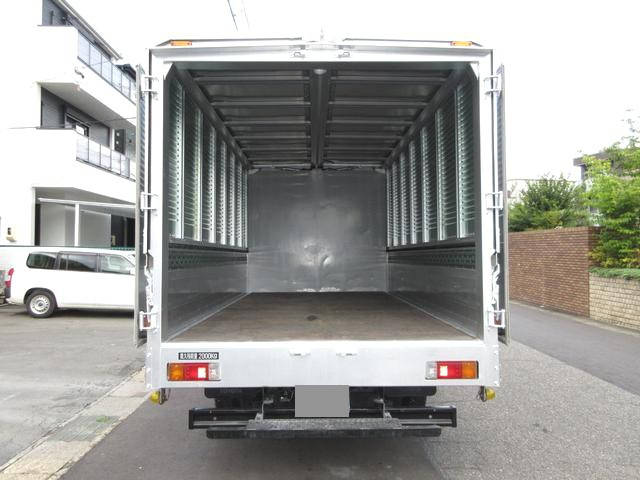 トヨタトヨエースアルミウイング小型（2t・3t）[写真17]