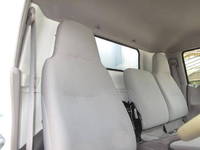 トヨタトヨエースアルミウイング小型（2t・3t）[写真25]