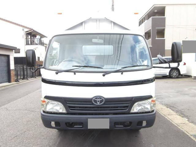 トヨタトヨエースアルミウイング小型（2t・3t）[写真04]