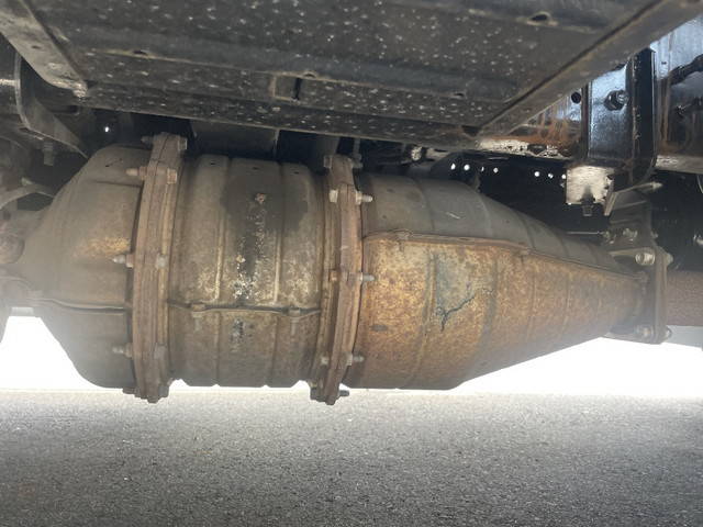 いすゞフォワードパッカー車（塵芥車）中型（4t）[写真25]