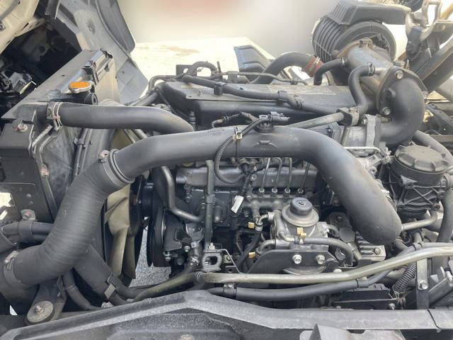 いすゞフォワードパッカー車（塵芥車）中型（4t）[写真27]