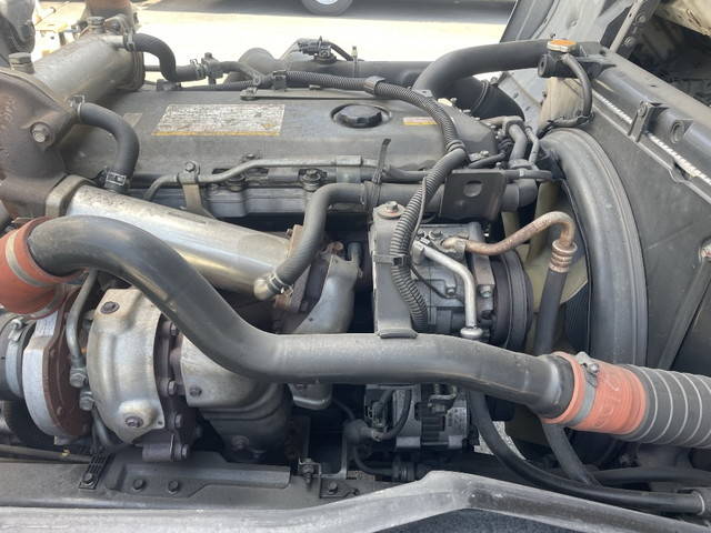 いすゞフォワードパッカー車（塵芥車）中型（4t）[写真28]