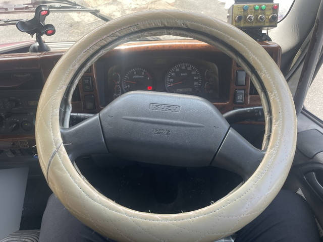 いすゞフォワードパッカー車（塵芥車）中型（4t）[写真32]