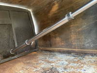 いすゞエルフパッカー車（塵芥車）小型（2t・3t）[写真10]