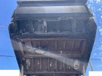 いすゞエルフパッカー車（塵芥車）小型（2t・3t）[写真13]