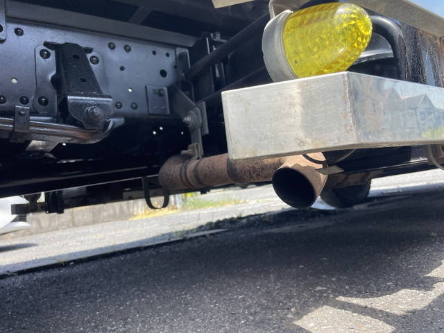 いすゞエルフパッカー車（塵芥車）小型（2t・3t）[写真19]