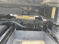 いすゞエルフパッカー車（塵芥車）小型（2t・3t）[写真20]