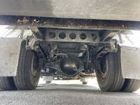 いすゞエルフパッカー車（塵芥車）小型（2t・3t）[写真23]