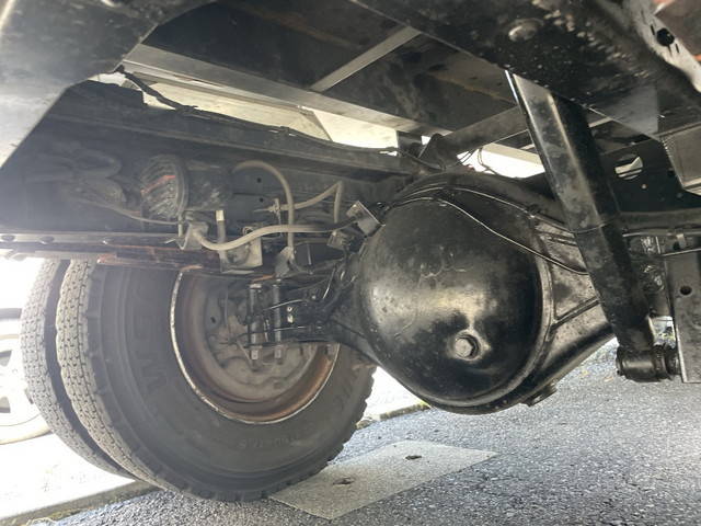 いすゞエルフパッカー車（塵芥車）小型（2t・3t）[写真24]