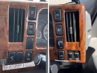 いすゞエルフパッカー車（塵芥車）小型（2t・3t）[写真37]