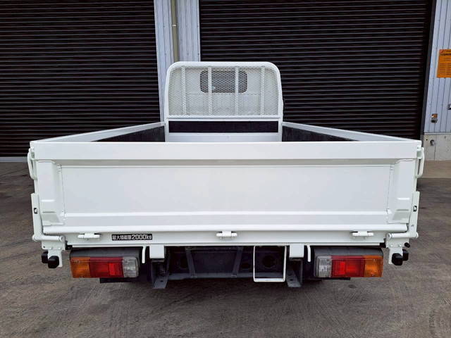 日野デュトロ平ボディ小型（2t・3t）[写真06]