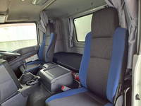 いすゞギガダンプ大型（10t）[写真12]