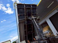 いすゞギガダンプ大型（10t）[写真17]