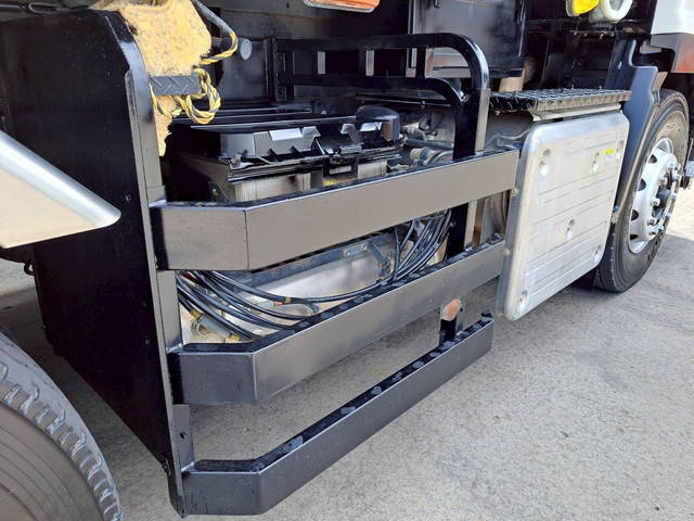 いすゞギガダンプ大型（10t）[写真20]