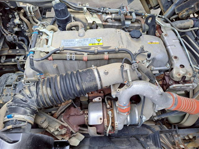 いすゞギガダンプ大型（10t）[写真26]