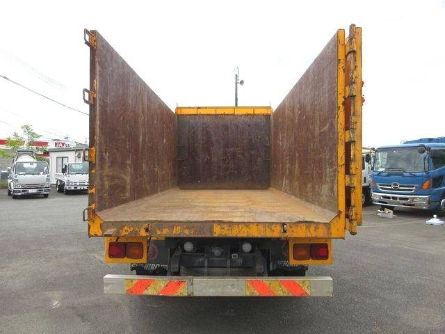 いすゞフォワード深ダンプ（土砂禁ダンプ）中型（4t）[写真15]