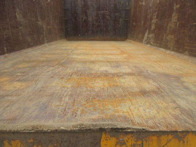 いすゞフォワード深ダンプ（土砂禁ダンプ）中型（4t）[写真17]