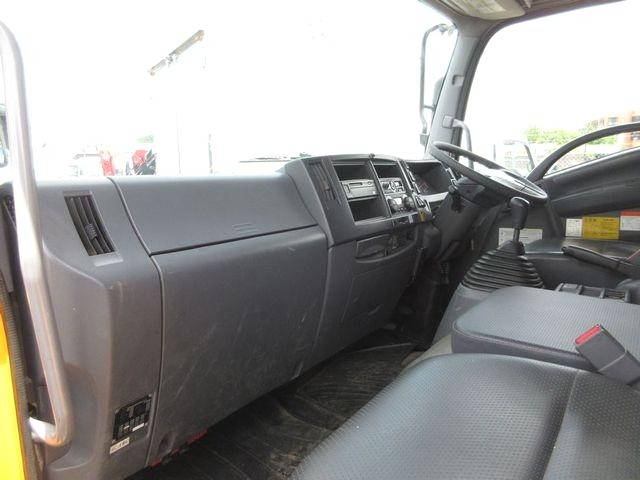 いすゞフォワード深ダンプ（土砂禁ダンプ）中型（4t）[写真29]