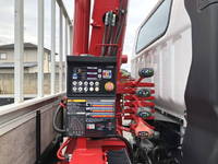 三菱ふそうキャンタークレーン4段小型（2t・3t）[写真16]