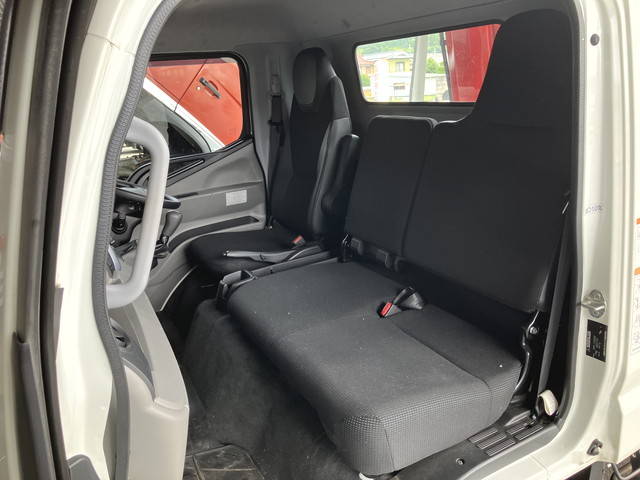 三菱ふそうキャンタークレーン4段小型（2t・3t）[写真32]