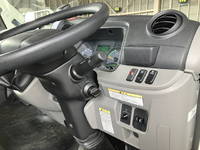 三菱ふそうキャンタークレーン4段小型（2t・3t）[写真38]