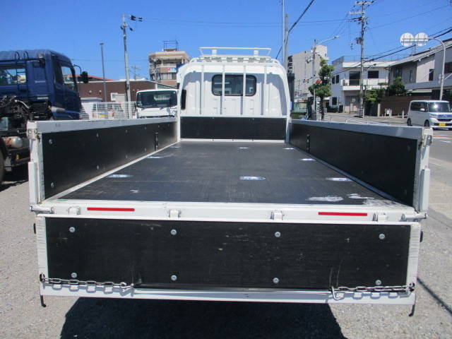 いすゞエルフ平ボディ小型（2t・3t）[写真13]