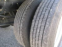 いすゞエルフ平ボディ小型（2t・3t）[写真10]