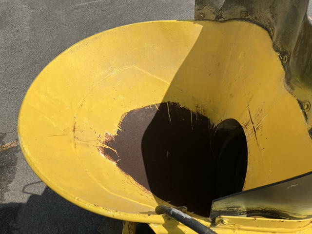 いすゞギガミキサー車（コンクリートミキサー）大型（10t）[写真11]