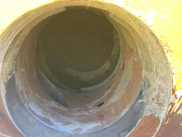 いすゞギガミキサー車（コンクリートミキサー）大型（10t）[写真12]