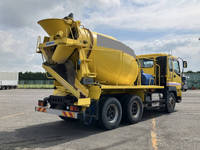 いすゞギガミキサー車（コンクリートミキサー）大型（10t）[写真02]