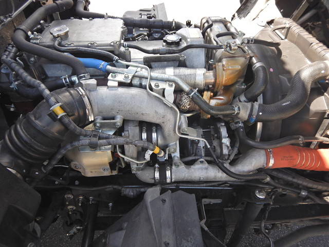 日野レンジャーアルミウイング中型（4t）[写真15]