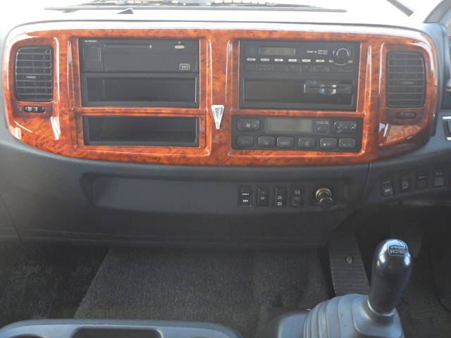 日野レンジャーアルミウイング中型（4t）[写真21]