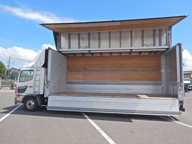 日野レンジャーアルミウイング中型（4t）[写真29]