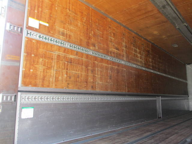 日野プロフィアアルミウイング大型（10t）[写真24]