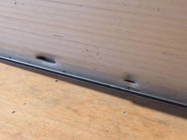 日野レンジャーアルミウイング中型（4t）[写真31]