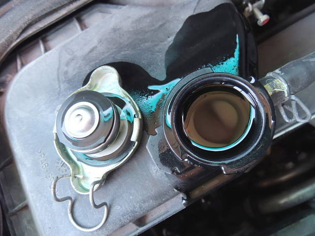 三菱ふそうローザマイクロバス[写真15]