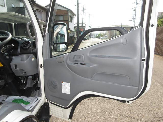 トヨタトヨエース冷凍車（冷蔵車）小型（2t・3t）[写真28]