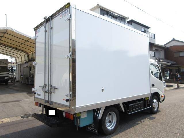 トヨタトヨエース冷凍車（冷蔵車）小型（2t・3t）[写真03]